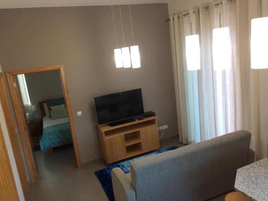 Apartamentos Sousa Funchal  Exterior foto